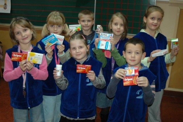 W zbiórce dla mieszkańców Brzeżan pomagają też dzieciaki ze szkoły podstawowej nr 2 w Kluczborku.