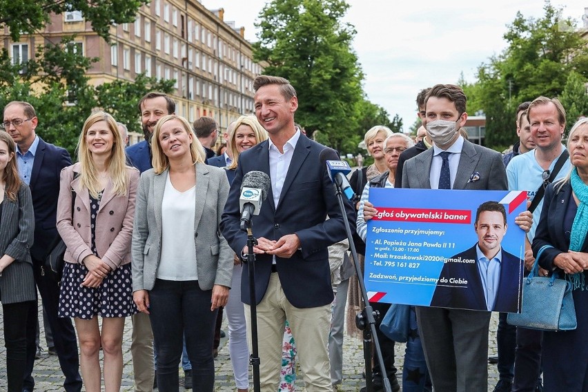 Baner na maszt! Wyborcza ofensywa Rafała Trzaskowskiego w regionie