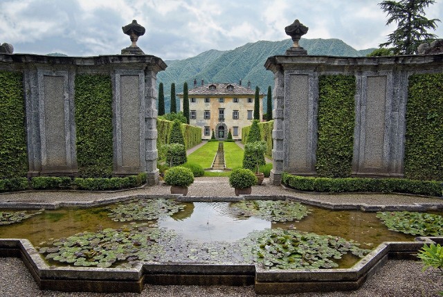 Villa Balbiano położona jest w miejscowości Ossuccio nad jeziorem Como