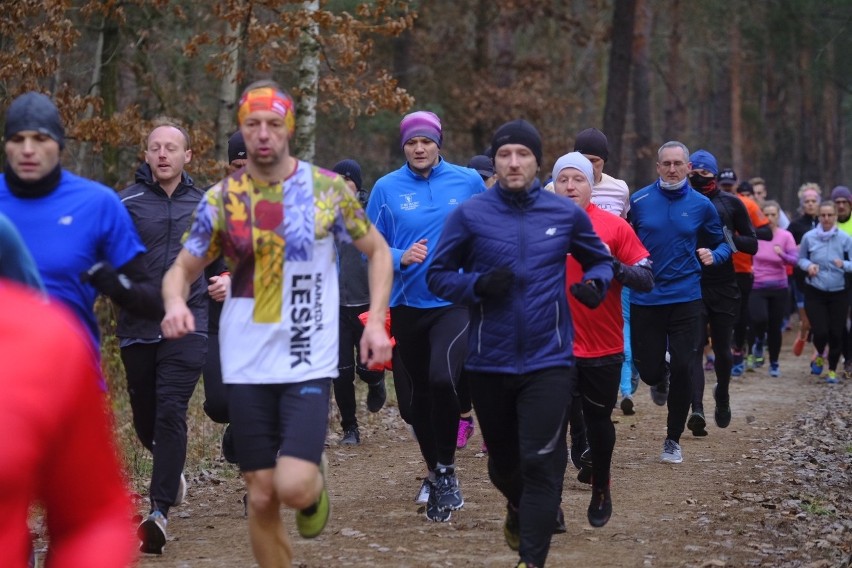 Tradycyjnie, jak w każdą sobotę, miłośnicy biegania spotkali...