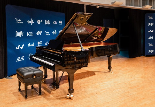 Fortepian Steinway w Radiu Kraków