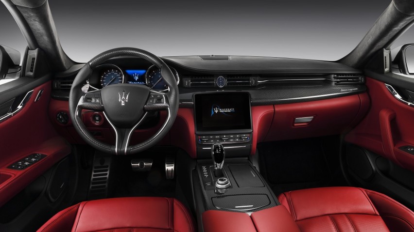 Maserati Quattroporte...