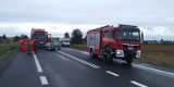 Tragiczny wypadek na drodze krajowej! Koło Krośniewic mercedes zderzył się czołowo z ciężarówką. Nie żyją dwie osoby ZDJĘCIA