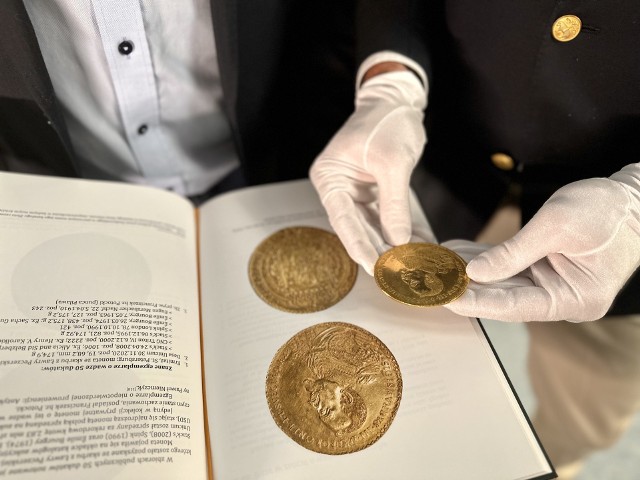 Legendarne 50 dukatów, które 16 września trafi na aukcję, będzie licytowane jako najdroższe dzieło polskiej numizmatyki w historii. Cena wywoławcza bydgoskiej monety to 2 miliony zł