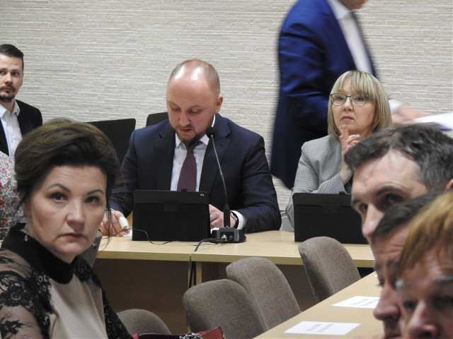 Komunikacja miejska. Bilety okresowe już podrożały. Podwyżki za bilety jednorazowe i czasowe od 1 marca