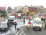 Wypadek busa z dziećmi i bomba pod szkołą w Szydłowcu 