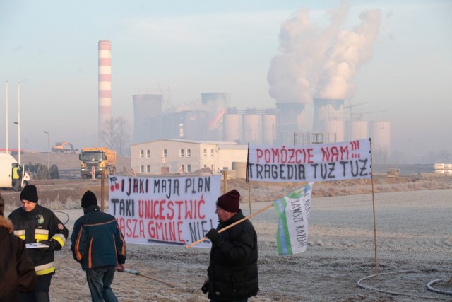 Elektrownia Opole była istotnym źródłem dochodu do budżetu Dobrzenia Wielkiego. Tamtejsi radni chcą, by wróciła w granice gminy wraz z utraconymi miejscowościami, które teraz są dzielnicami Opola.