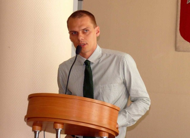 Rafał Weber z PiS przyznał, że radni stalowowolscy wzorowali się na uchwale niżańskiej w sprawie odpłatności za przedszkola.