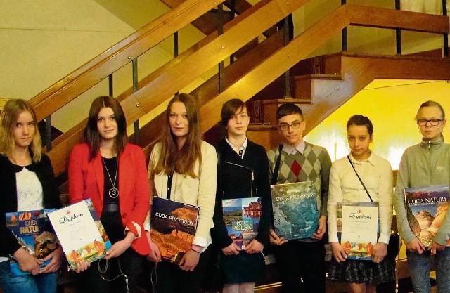 Młodzi laureaci czerwonokrzyskiego konkursu