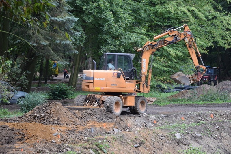 Tarnów. Park Strzelecki wielkim placem budowy [GALERIA ZDJĘĆ]