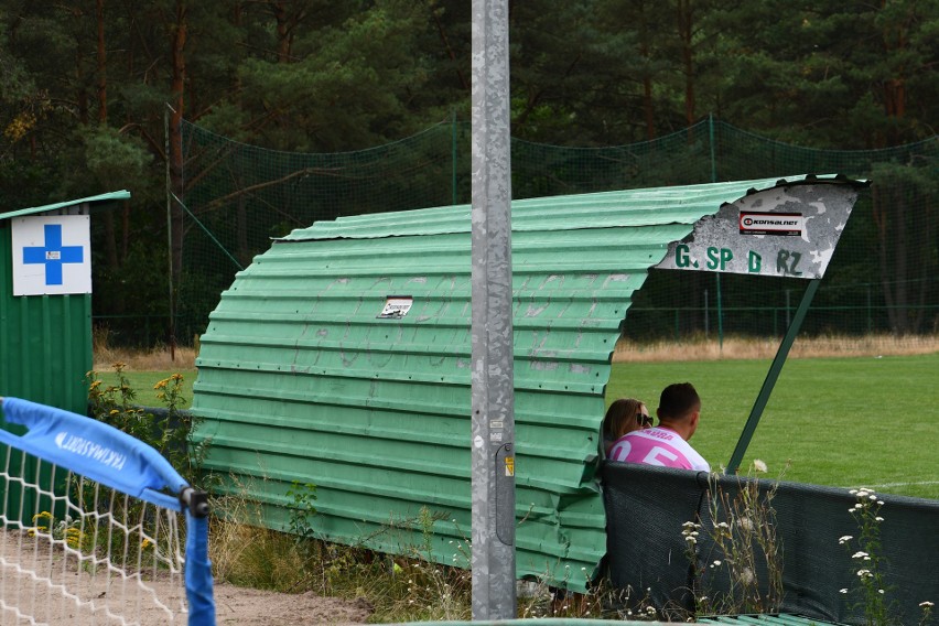 Okręgowy Puchar Polski. 16 drużyn, 8 meczów, 16 godzin Radości z futbolu