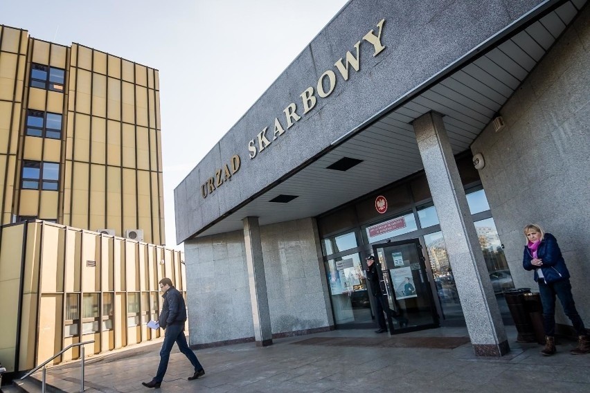 Katowice. Praca w Śląskim Urzędzie Celno-Skarbowym. Trwa rekrutacja. 80 wolnych etatów 