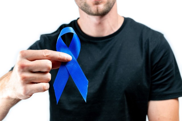 Listopad na całym świecie jest miesiącem świadomości męskich nowotworów oraz solidarności z mężczyznami, którzy się z nimi mierzą