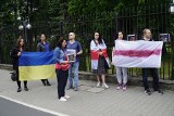 Poznań solidarny z Ukrainą. Protest pod rosyjskim konsulatem. Zobacz zdjęcia