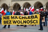 Kraków. Na Rynku Głównym odbył się krakowski protest ekonomiczny - "Nie ma chleba bez wolności"