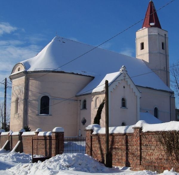 Jednym z najbardziej charakterystycznych zabytków gminy jest XVIII-wieczny kościół św. Jakuba.
