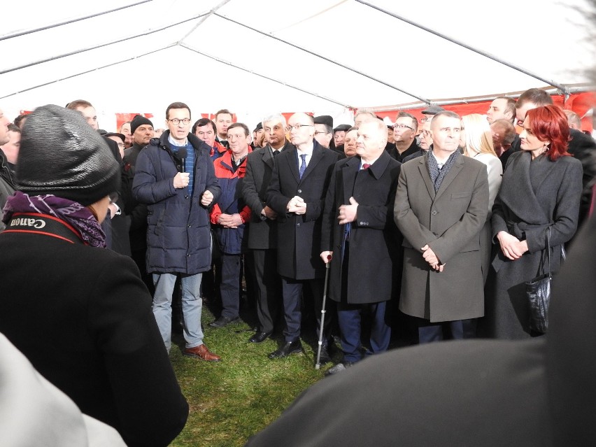 Premier Mateusz Morawiecki z wizytą w Podlaskiem. Odwiedził...