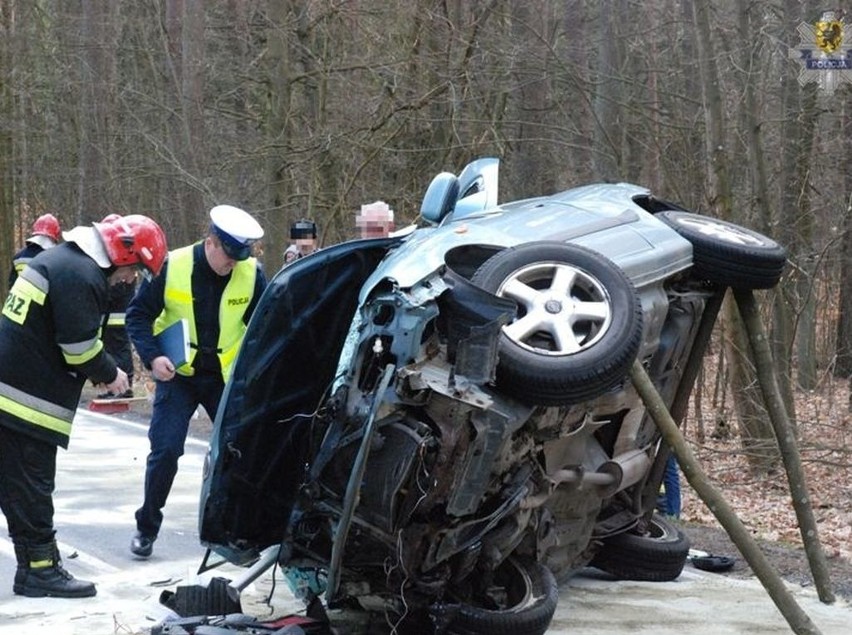 Po wypadku cztery osoby trafiły do szpitala