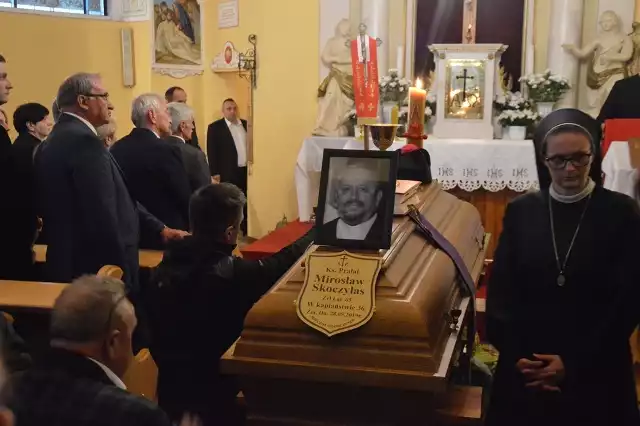 Uroczystości pogrzebowe zmarłego ks. prał. Mirosława Skoczylasa