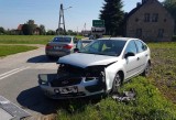 Dwie osobówki zderzyły się w Żużeli. Jedna osoba trafiła do szpitala