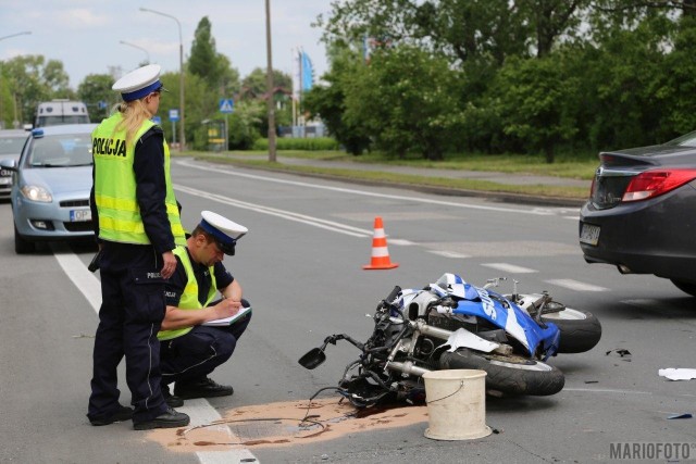 W sobotę na skrzyżowaniu ul. Zielonogórskiej i Głogowskiej w Opolu zginął 28-letni motocyklista, po zderzeniu z nissanem. Jego kierowca nie ustąpił motocykliście pierwszeństwa.