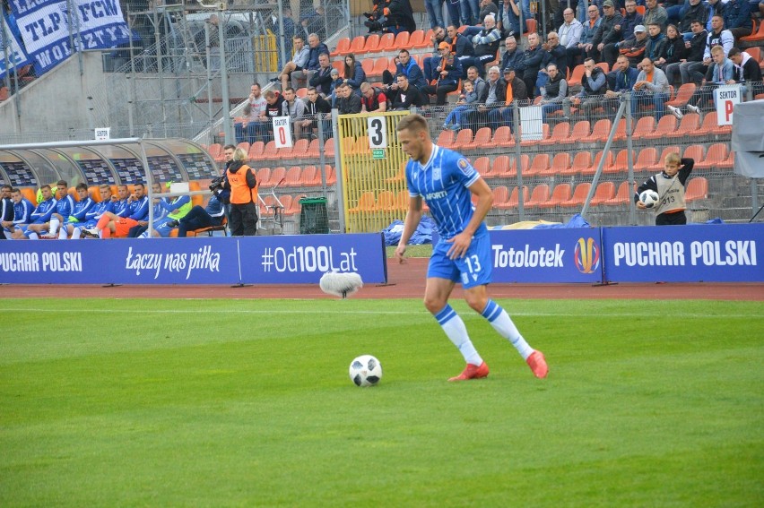 Lech Poznań wygrał z pierwszoligowcem Chrobrym Głogów 2:0...