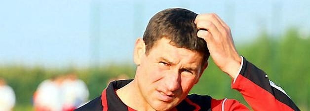 Trener Sławomir Suchomski w maju zagra przeciwko Chojniczance