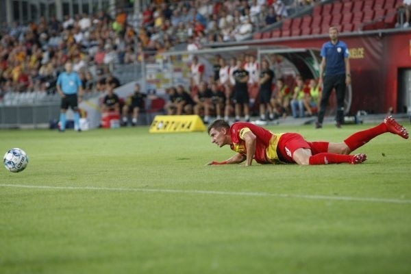 Korona Kielce pokonała Skrę Częstochowa 2:0 w piątek 30...