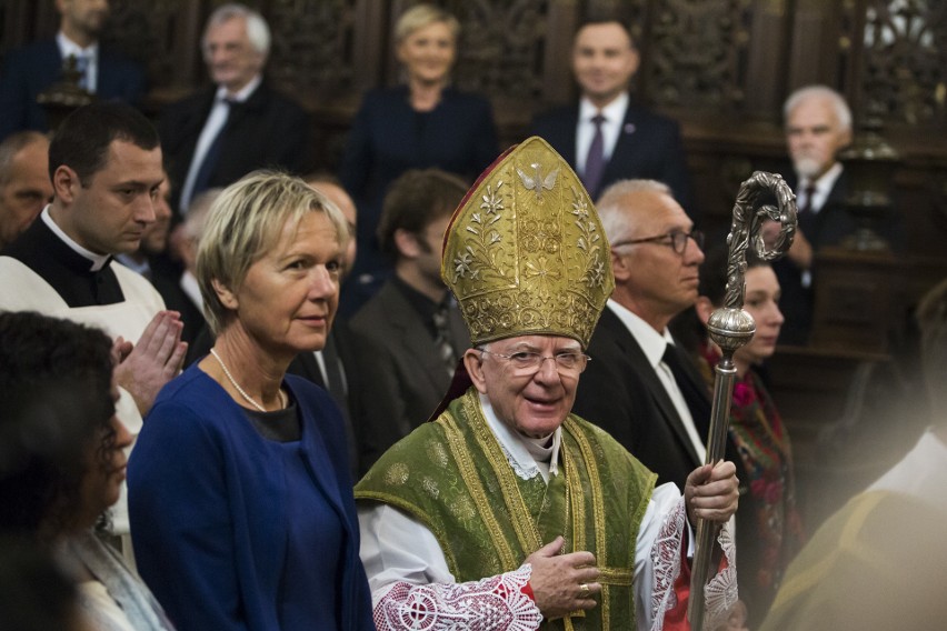 Prezydent Andrzej Duda wziął udział w mszy świętej na Wawelu