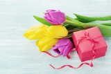 Co kupić na Dzień Kobiet? Najlepsze prezenty na 8 marca. Wyjątkowe upominki dla żony, przyjaciółki, koleżanki, siostry i mamy