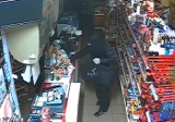 Zamaskowani włamywacze w sklepie w Jastrzębiu [ZOBACZ WIDEO] Szuka ich cały internet