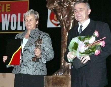 Z mężem Grzegorzem podczas uroczystości 70-lecia Stalowej...
