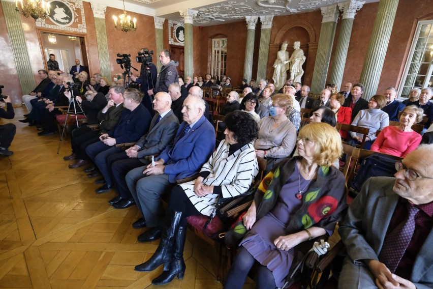 W sobotę, 2 kwietnia, w Pałacu Działyńskich odbyło się...