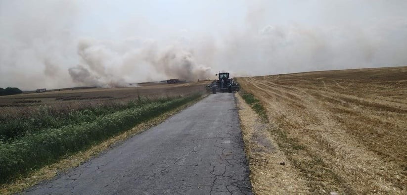 Pożar zboża pod Godkowem niedaleko Chojny