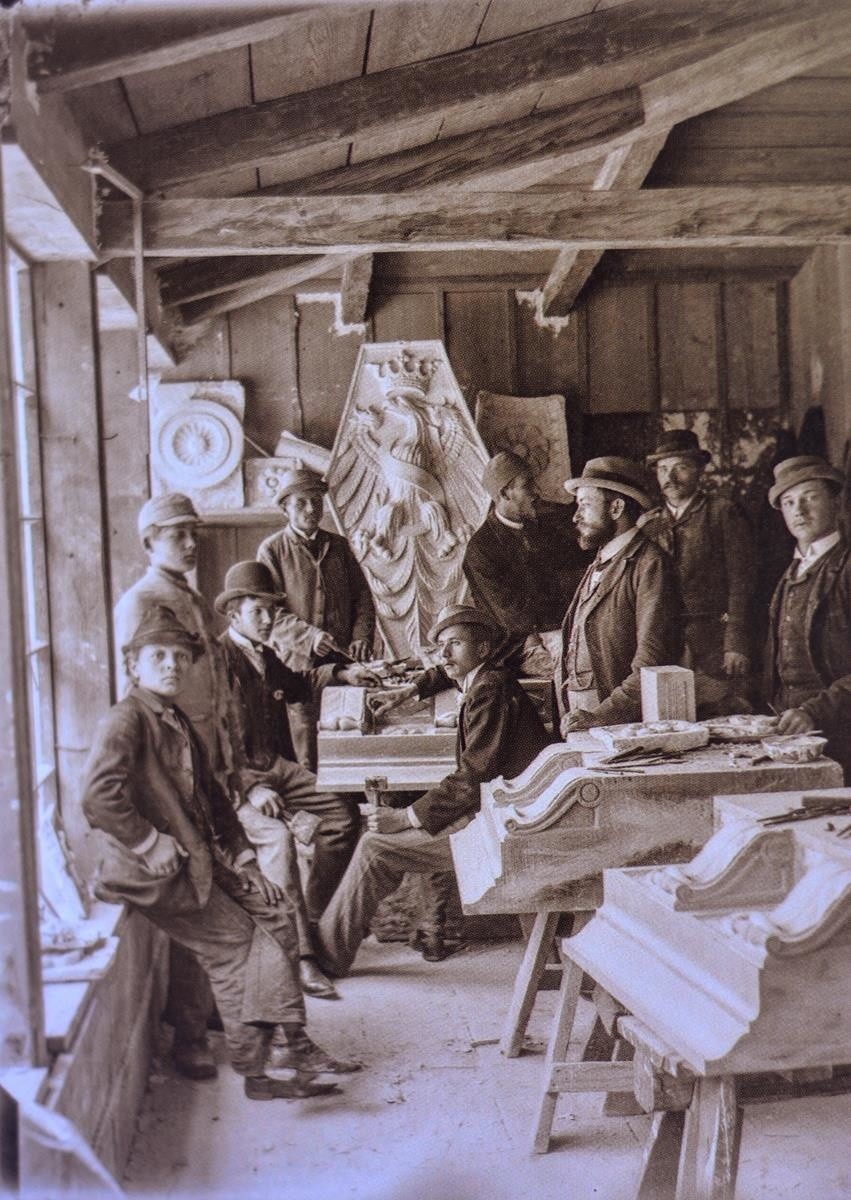 Kamieniarze przy pracach przy kaplicy Zygmunta 1893 r.