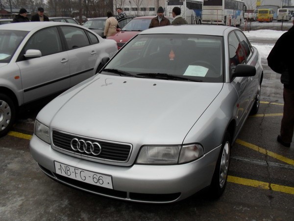Audi A4, 1995 r., 1,9 TDI, 2x airbag, wspomaganie...