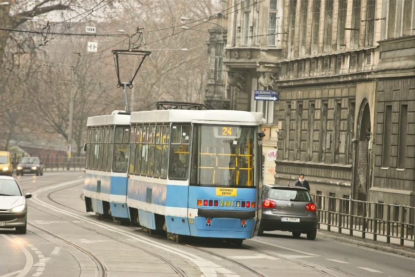 W sobotę, 21 września, rozpocznie się remont torowiska na...