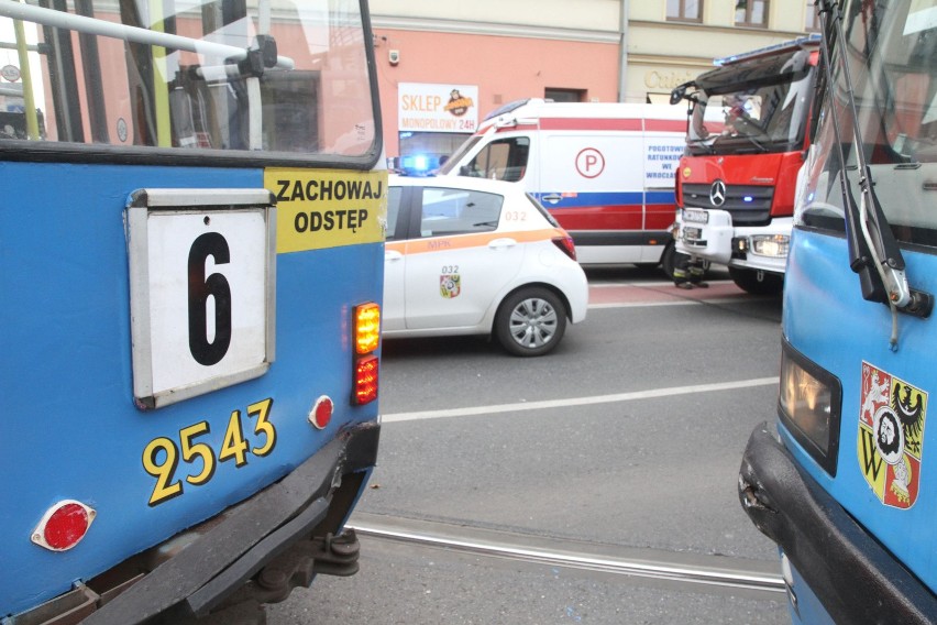 "Szóstka" w kierunku pętli Krzyki będzie kursowała od pl....