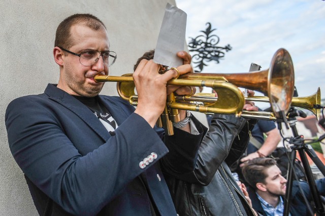 Wśtród wykonawców , którzy pojawią na Moście Kulturalnym Poznań-Kołobrzeg będzie Maciej Fortuna