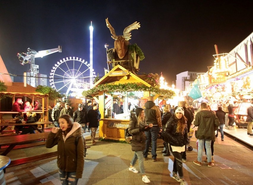 Jarmarki Bożonarodzeniowe w Berlinie. Magiczna atmosfera