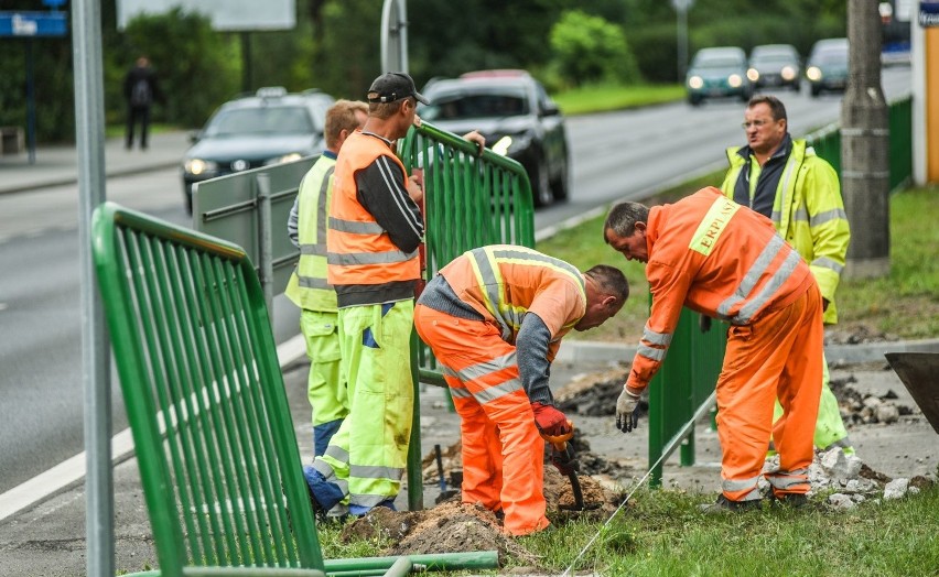 Nowe barierki na Fordońskiej