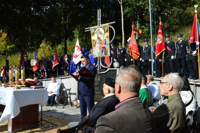 W ostatnią niedzielę września w Zawadce, jak co roku, zostanie odprawiona msza św. przy pomniku ofiar pacyfikacji tej miejscowości z 1944 roku