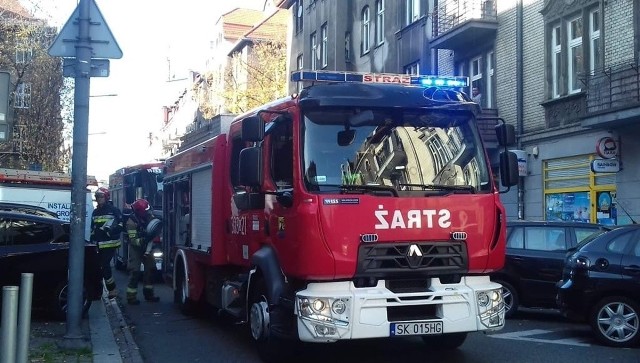 Zobacz kolejne zdjęcia. Przesuwaj zdjęcia w prawo - naciśnij strzałkę lub przycisk NASTĘPNE