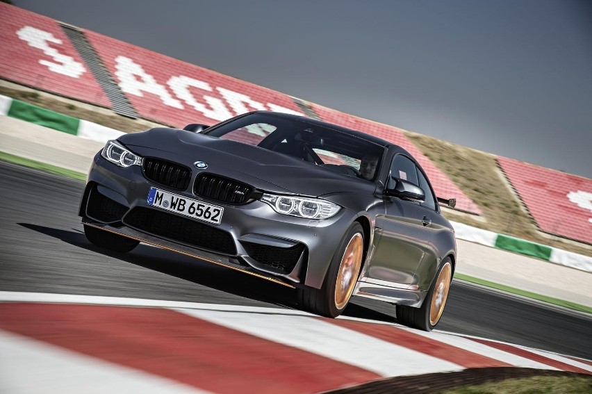 Napędem BMW M4 GTS zajmie się 3-litrowa jednostka benzynowa,...