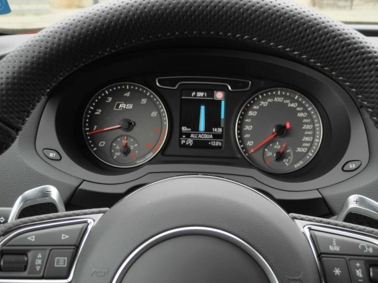 Pierwsza jazda: Audi RSQ3 – nie boi się zakrętów