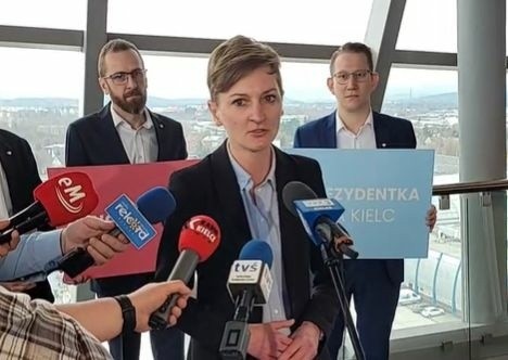 Agata Wojda podczas konferencji w Targach Kielce przedstawiła najważniejsze założenia swojego programu w wyborach na prezydenta Kielc. Więcej na kolejnych zdjęciach