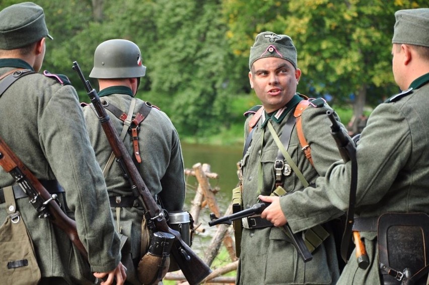 Zamknięcie kotła pod Falaise w 1944 - rekonstrukcja