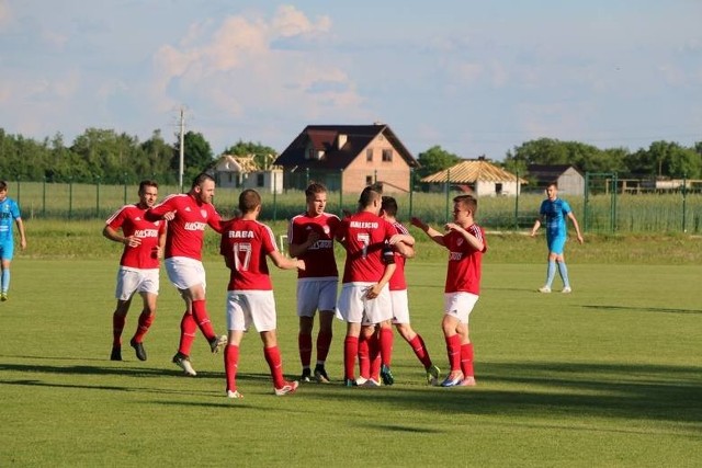 Najwięcej goli oglądali kibice w Wiązownicy, gdzie miejscowy zespół pokonał Przełom Besko 6:2