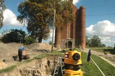 Po komandorii templariuszy w Chwarszczanach pozostała tylko kaplica, wzniesiona na wzór świątyni jerozolimskiej