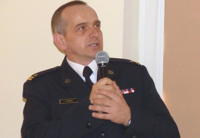 Informację o działalności  w 2015 roku przedstawił Robert Bujny. Od tygodnia pełni obowiązki  buskiego komendanta powiatowego.